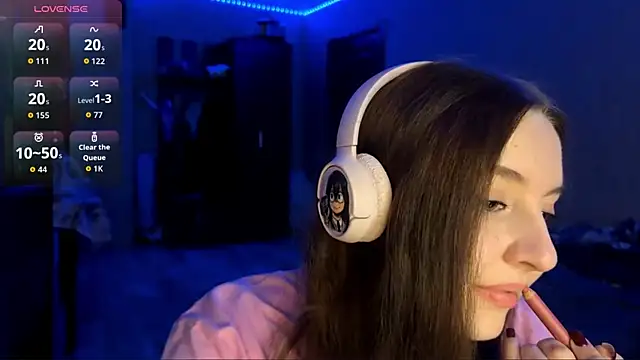 LauretteRagar online show from September 8, 6:07 pm