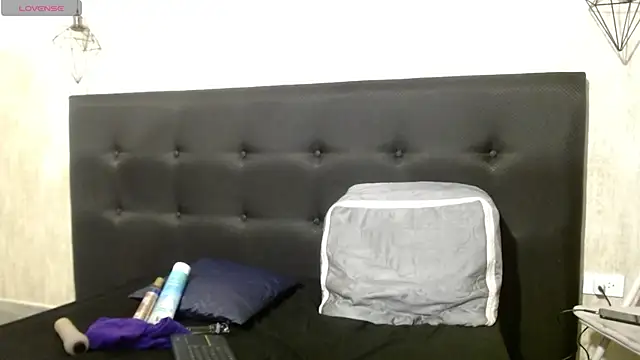 Vanessa 7  online show from October 15, 10:45 pm