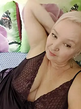 ForgeMeNot51 online show from February 20, 5:39 am