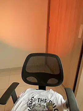 LauraCatalina online show from November 26, 12:06 pm