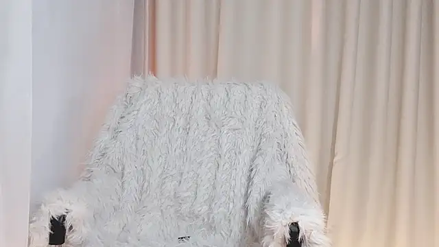 Vessi-babe online show from December 14, 1:17 pm