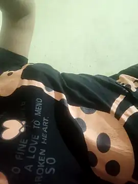 Bhabi-Hot0 online show from April 11, 1:59 pm