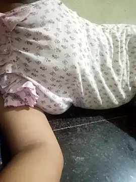 Bhabi-Hot0 online show from April 17, 1:24 pm