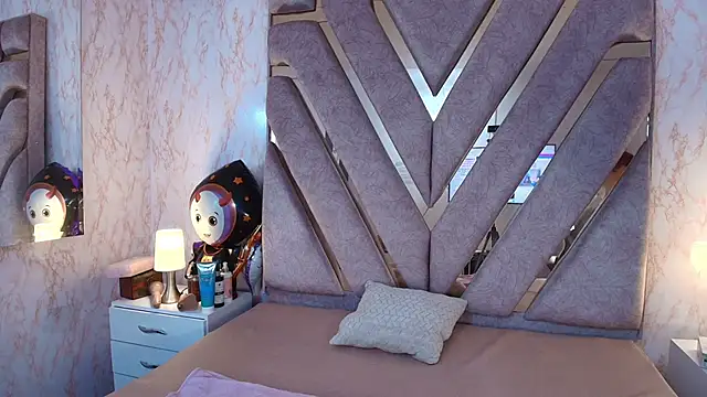 redd pandaa online show from October 22, 4:06 am