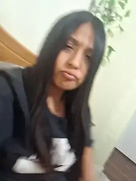 lupittta online show from March 18, 3:33 am