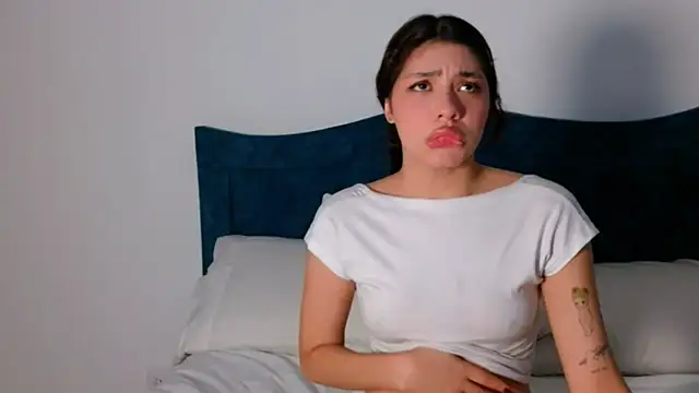 angelinhaaa online show from September 25, 2:54 am