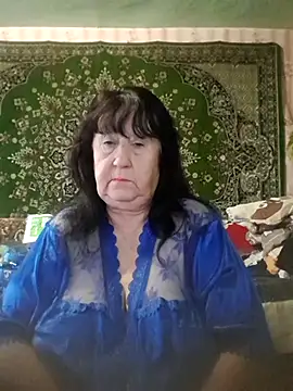 CrystalLime6411 online show from October 10, 6:40 am