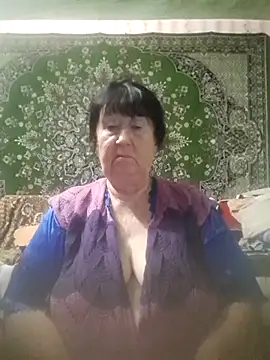 CrystalLime6411 online show from September 15, 4:58 pm