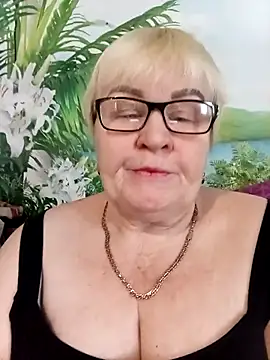 VioletSweet5566 online show from January 17, 10:45 am