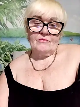 VioletSweet5566 online show from April 1, 6:16 pm