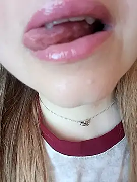 Kate2891 online show from March 26, 9:33 am