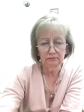 AlikaSwan5821 online show from October 4, 8:57 pm