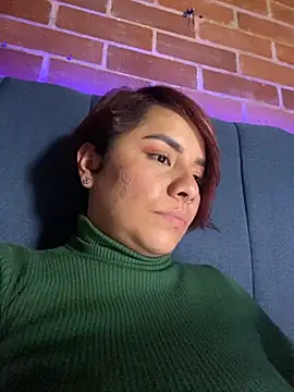 alejandra prk26 online show from October 14, 5:21 am