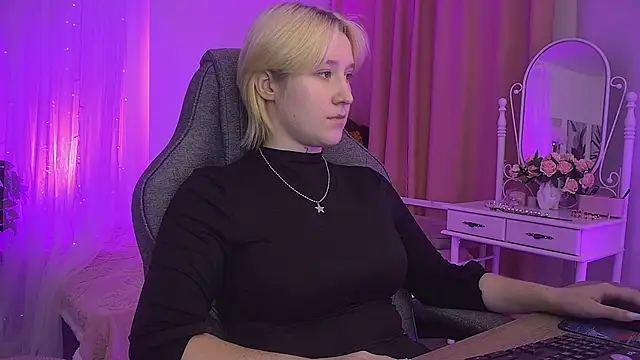 CinBellamy online show from November 2, 6:28 am