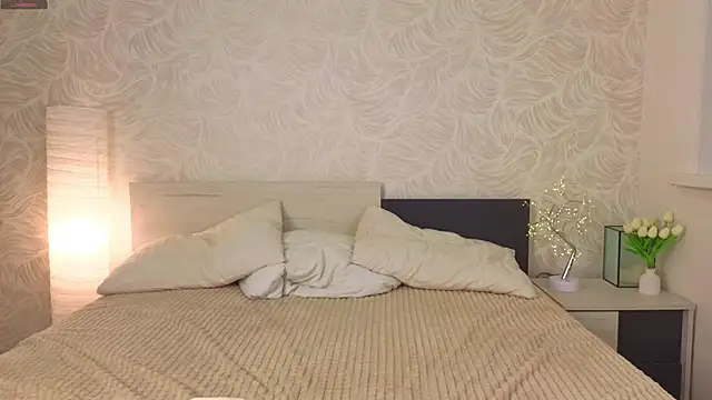 GiseleLamos online show from October 7, 3:11 am