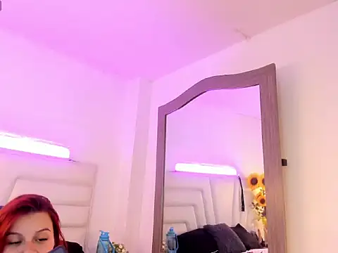 Aliice Reed online show from September 19, 12:37 pm