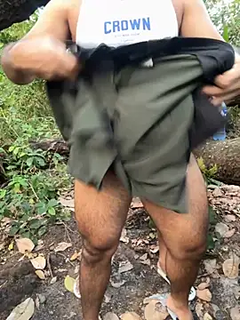 CasadoLutadorBigStuds online show from September 22, 7:45 pm