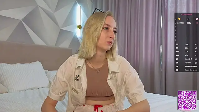 JodeeThu online show from October 9, 5:11 am