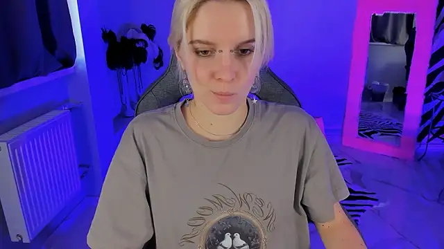 BethanyCloud online show from February 19, 8:58 am