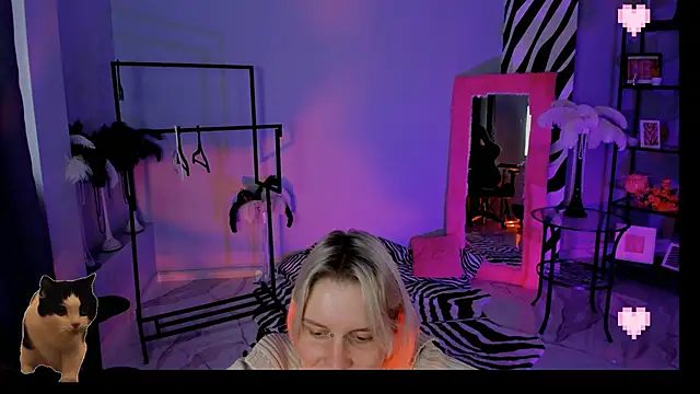 BethanyCloud online show from November 14, 6:02 am