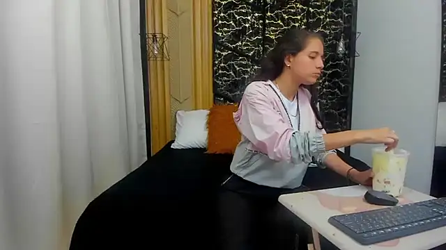 MiaCours online show from February 23, 6:51 pm