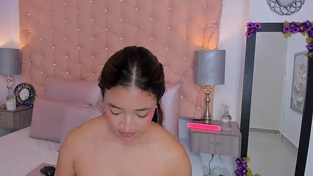 CatalinaFlores online show from November 6, 12:11 pm