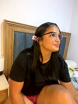 Andrea-Lu online show from October 19, 2:13 am