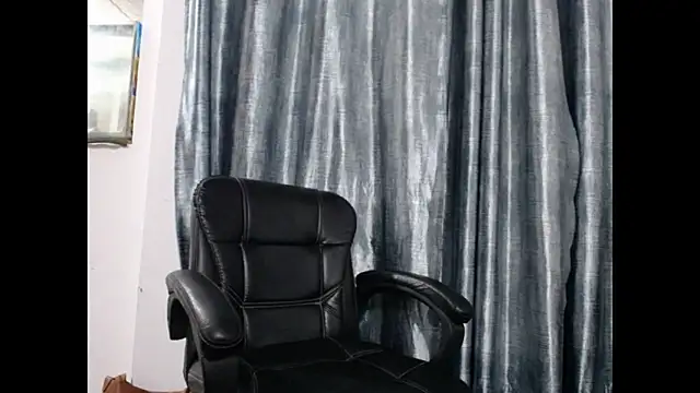  kamyaa09 online show from September 19, 4:33 am