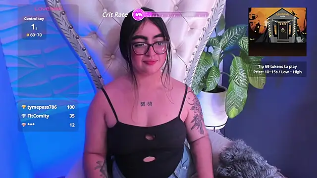 April  foxx online show from October 15, 6:43 pm