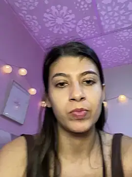 Lenapink19 online show from February 12, 12:45 am