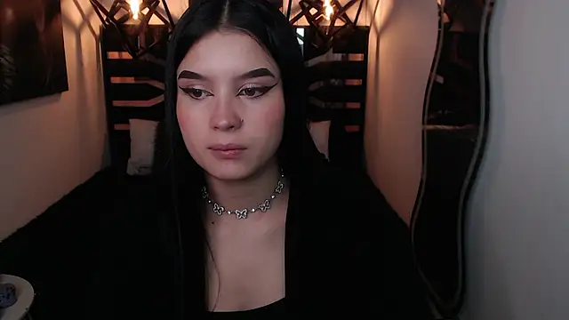 Natalie loffreda online show from April 11, 8:01 pm