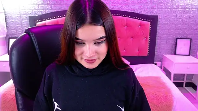 Natalie loffreda online show from October 4, 3:12 am