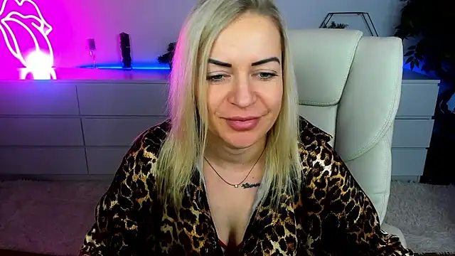 Anna Snows online show from September 16, 6:38 pm