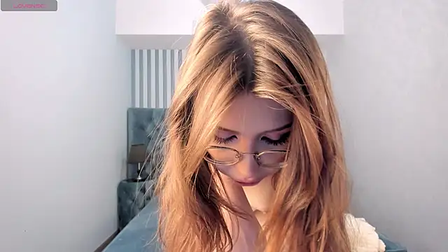 Grace blush online show from October 29, 7:45 am