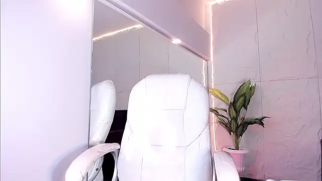 CamyFoxx online show from November 28, 12:19 pm