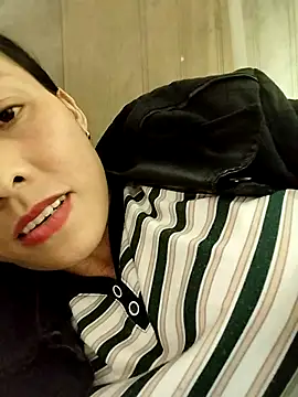 Sinejdk3 online show from October 28, 1:28 pm