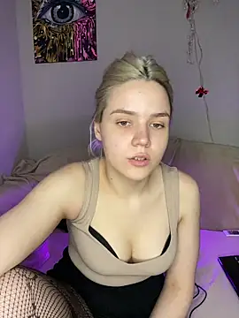 April Purr online show from March 26, 8:27 am