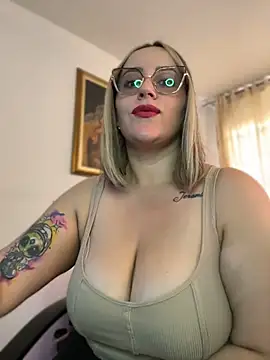 CurvyLust x online show from July 11, 2:17 pm