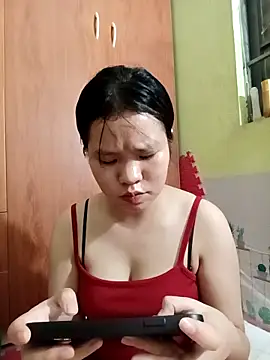 emyeuhss online show from September 13, 3:20 pm