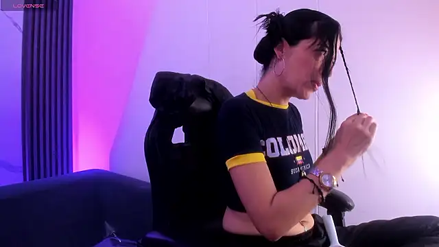 ShaunaDream online show from February 3, 4:54 am