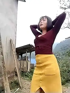 linda bae00 online show from February 7, 7:23 am