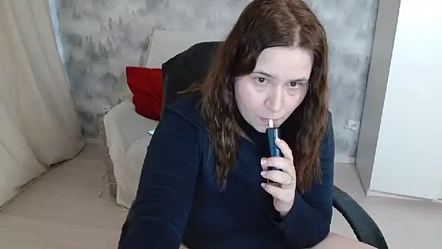 AdelinaLawson online show from January 18, 10:11 am