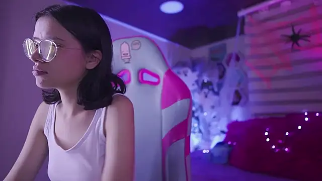 Lana Dreams  online show from October 21, 12:36 am