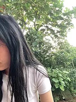 EmLy02 online show from October 18, 11:50 pm