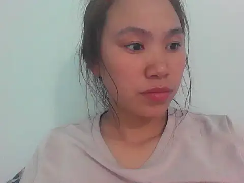 fanchunn online show from February 13, 10:39 am