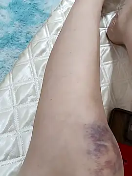 lingling5200 online show from October 24, 1:40 pm