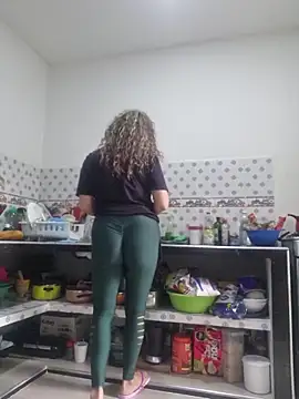 Nina vallon online show from February 20, 12:39 pm