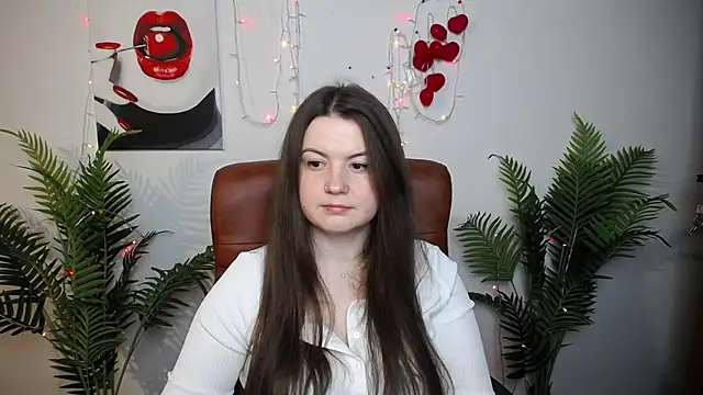 MavkaCute online show from May 17, 6:18 pm