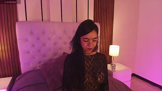 ViolettaAlemida online show from January 15, 1:17 pm