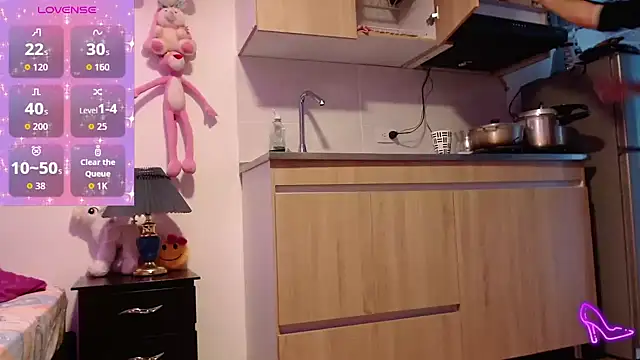 AllysonStonne online show from January 9, 8:57 pm